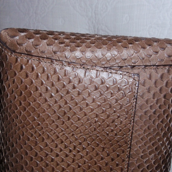 Coach Soft Borough Embossed Leather Handbag 32349 - Picture 16 of 16